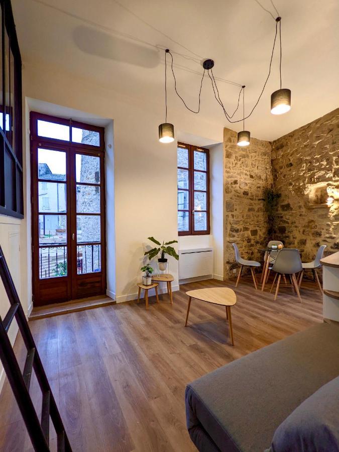Joli Appartement De Charme Renove En Centre Ville Aubenas Exteriör bild